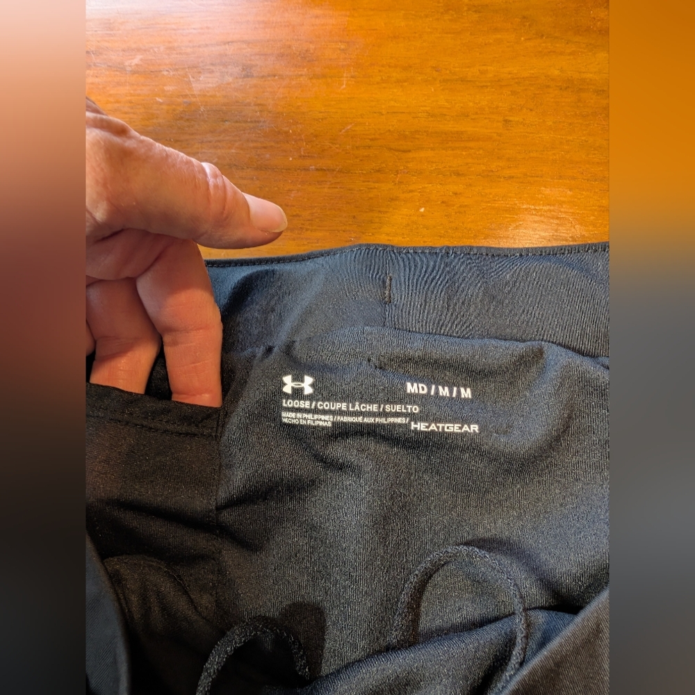 Under Armour Exercise Shorts - Picture 3 of 9
